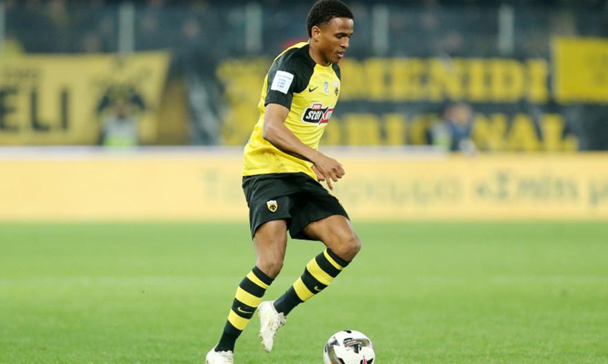 Με Ελίασον η ενδεκάδα της ΑΕΚ για το ματς με τον Πανσερραϊκό