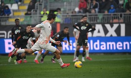 Ζορίστηκε, αλλά ξεπέρασε το εμπόδιο της Βενέτσια χάρη σε ένα πέναλτι του Ντιμπάλα η Ρόμα