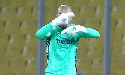 Δεν άντεξε άλλο ο Γκουγκεσασβίλι: Ζήτησε αλλαγή μετά το πέμπτο γκολ της ΑΕΚ!