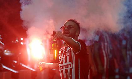 Η απίστευτη ιστορία του Βαλμπουενά με τον Μαρινάκη από φιέστα του Ολυμπιακού!