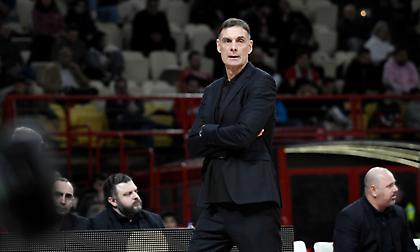 Μπαρτζώκας: «Φοβάμαι ότι είναι θλάση του Βιλντόσα - Παπανικολάου, Μιλουτίνοφ, Γουόκαπ έτοιμοι για το Final 8»