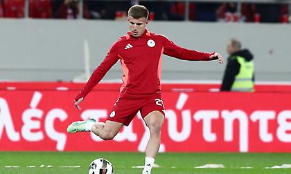 Νικολακόπουλος: «Πώς ο Ολυμπιακός κράτησε τον Κοστίνια, παρά το πρέσινγκ της Ζενίτ…»