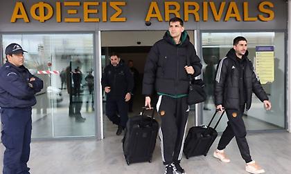 Έφτασαν στο Ηράκλειο της Κρήτης οι αποστολές Παναθηναϊκού και Περιστερίου