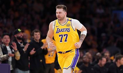 Ισοπεδωτικοί Λέικερς στο ντεμπούτο του Ντόντσιτς - Τι έκανε ο Λούκα