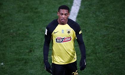 ΑΕΚ: Με νέο… σέντερ φορ κόντρα στον Ατρόμητο