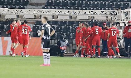 Κατέρρευσε μετά την αποβολή και έμπλεξε ο ΠΑΟΚ!