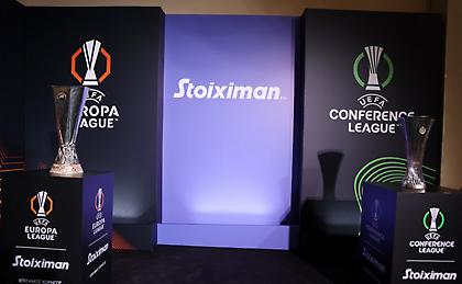 Τα μαγικά ποδοσφαιρικά κόλπα του Διαμαντίδη μπροστά από τα τρόπαια του Europa και του Conference League