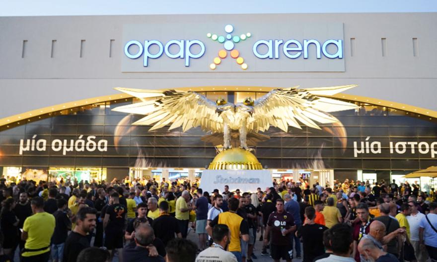Γιγαντοοθόνη στην πλατεία του αετού έξω από την OPAP Arena για το ΑΕΚ-Ατρόμητος!