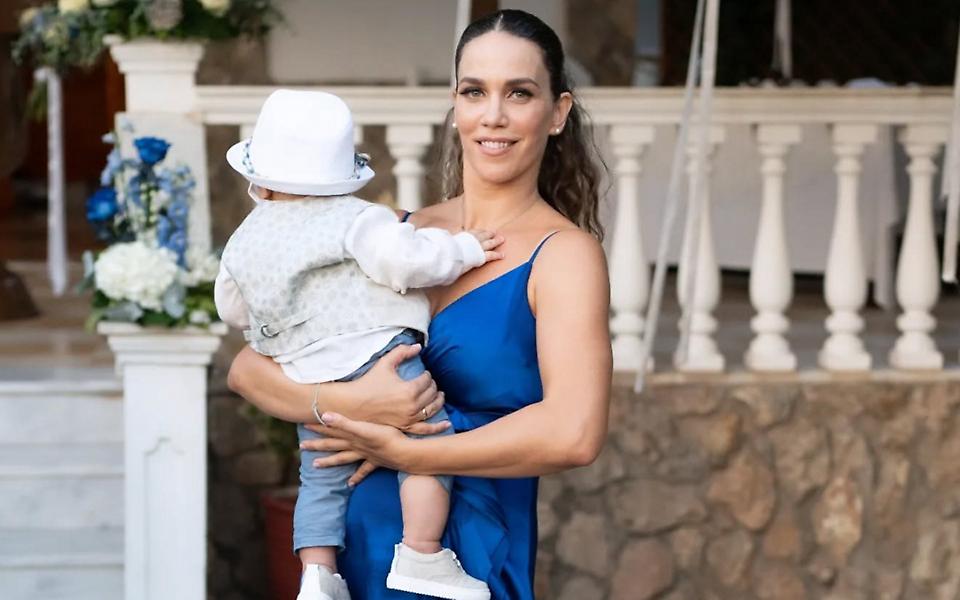 Κατερίνα Στικούδη: Η τούρτα γενεθλίων για τον μικρότερο γιο της