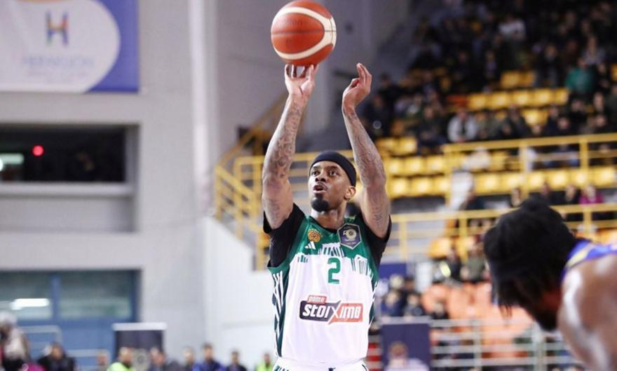 Μπράουν: «Nα χαρίσουμε σόου στον κόσμο»