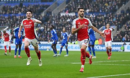 Λύτρωση με Μερίνο και πάντα στο κυνήγι της κορυφής η Άρσεναλ