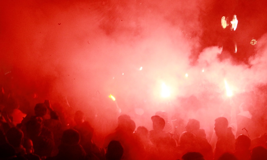 ΑΕΚ-Ατρόμητος 2-1: Πανζουρλισμός έξω από την OPAP Arena στο 2-1 του Μάνταλου