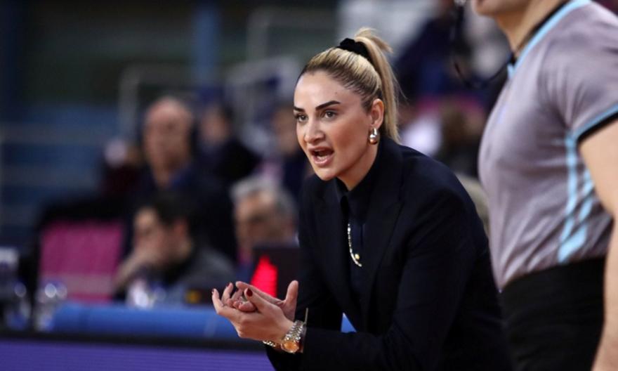 Ερντέμ: «Συγχαρητήρια στις παίκτριές μου, πάλεψαν για 40 λεπτά - Ίσως την επόμενη χρονιά»