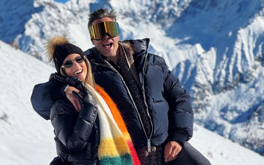 Οικονομάκου-Cerella: Στις ιταλικές Άλπεις τραγουδώντας Βίσση!