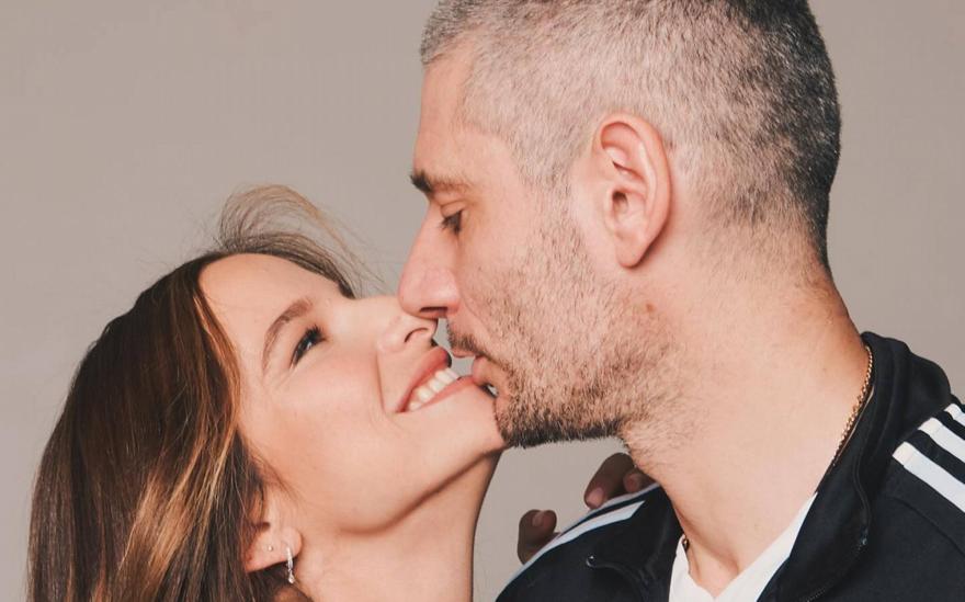 Εριέττα Κούρκουλου: «Πόσο διαφορετική θα ήταν η ζωή μας και ίσως και η σχέση μας εάν ήμασταν ''κανονικοί''»