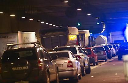 Μεγάλα μποτιλιαρίσματα σε όλο το Λεκανοπέδιο: Σε ποιους δρόμους της Αττικής υπάρχει «ασφυξία»