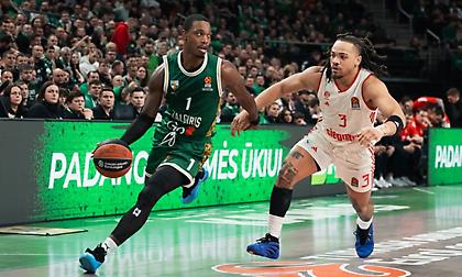 Επιστρέφει στο NBA για τους Σίξερς ο Λόνι Γουόκερ