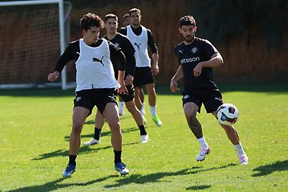 Προπόνηση με έμφαση σε τακτική και κυκλοφορία στον ΟΦΗ