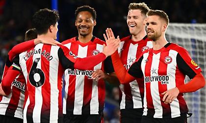 Πέρασε... πάνω από τη Λέστερ η τρομερή Μπρέντφορντ!