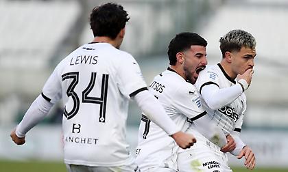 «Καθάρισε» την Athens Kallithea και πάει με φόρα στον ημιτελικό ο ΟΦΗ!