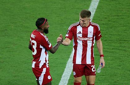 Τσανάκας: «Με Κοστίνια-Ροντινέι στα δεξιά ο Ολυμπιακός κόντρα στον ΠΑΟΚ»