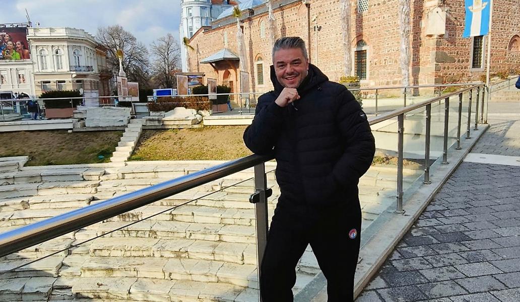 Πέτρος Πολυχρονίδης: Συνδύασε το τερπνόν μετά του ωφελίμου!