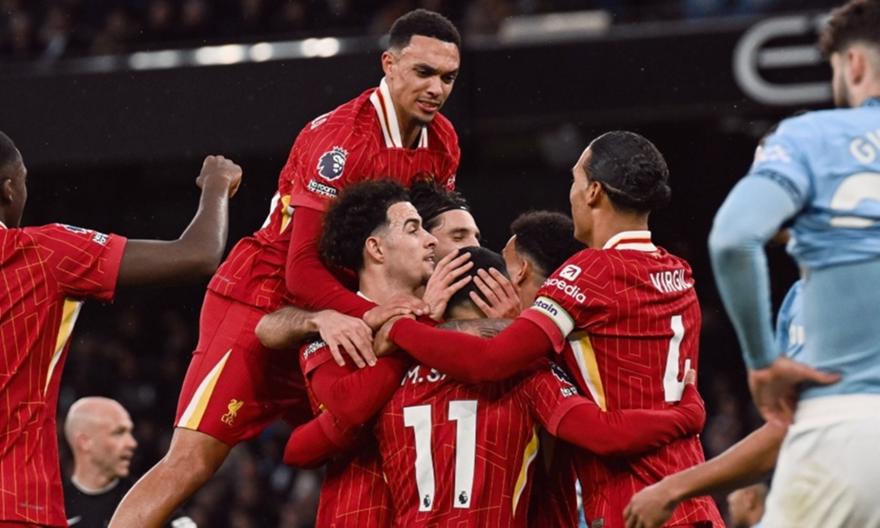 Να ‘τοι οι Πρωταθλητές: Η Λίβερπουλ βάφει κόκκινο τον τίτλο, κάνοντας περίπατο στο Etihad!