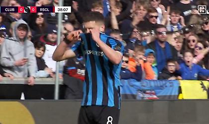 Η φάση της αποβολής του Τζόλη - Έξαλλος με τον ρέφερι ο Έλληνας επιθετικός