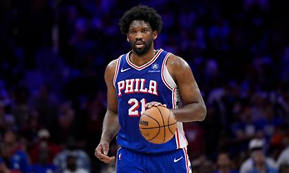 Μεγάλη ανησυχία στους Σίξερς: Νέες εξετάσεις για Εμπίντ, ανοιχτό το ενδεχόμενο του χειρουργείου!