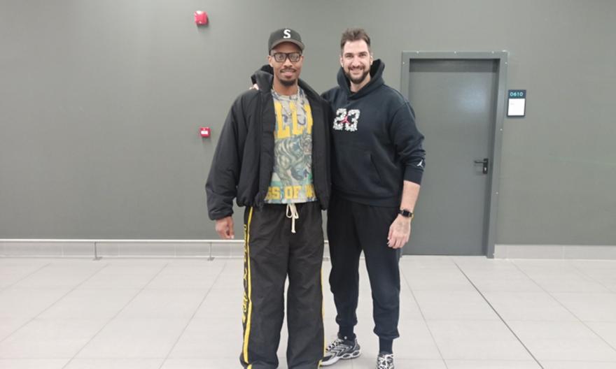 Στη Θεσσαλονίκη για τον Άρη ο Τζούστον: «Νιώθω πολύ όμορφα που επέστρεψα»