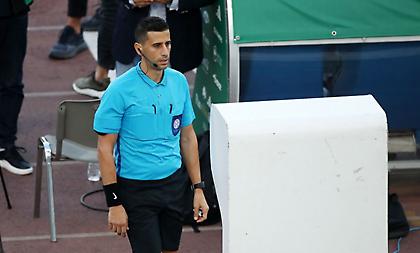 Βαρούχας: «Θα προλάβουν να εκπαιδευτούν για το ημι-αυτόματο οφσάιντ;»