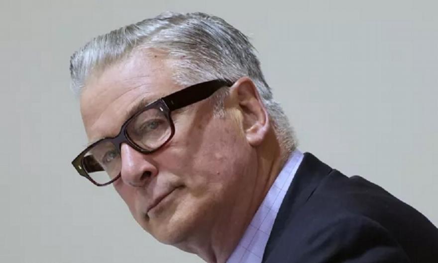 Alec Baldwin: Έγινε έξαλλος με σωσία του Τραμπ - «Θα σου έσπαγα τον λαιμό