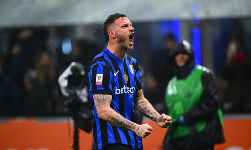 Αρναούτοβιτς: Έβαλε τρομερό γκολ αλά Λαμέλα στο Ίντερ-Λάτσιο