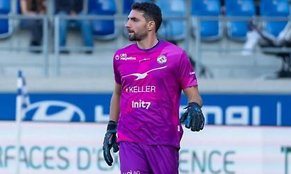 Στην κορυφαία ενδεκάδα του ελβετικού πρωταθλήματος Καπίνο, Τσούμπερ