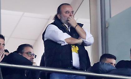 Προβληματισμένος στη σουίτα του στο «Γ. Καραϊσκάκης» ο Μάριος Ηλιόπουλος