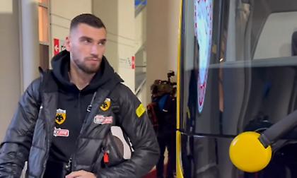 Η άφιξη της αποστολής της ΑΕΚ στο Καραϊσκάκη