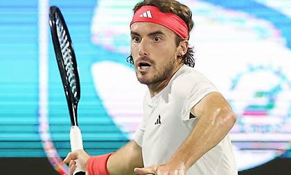 Λύγισε το εμπόδιο του Κατσάνοφ και έφυγε για τα προημιτελικά του Ντουμπάι ο Τσιτσιπάς!