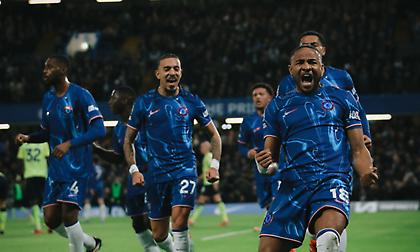 Επιστροφή στις νίκες με άνετη τεσσάρα η Τσέλσι - «Πάτησε» την Άστον Βίλα η Κρίσταλ Πάλας!