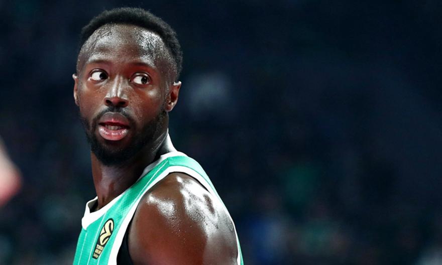 Παναθηναϊκός AKTOR: Μυϊκό σπασμό στη μέση ο Γκραντ