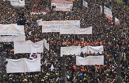 Αθανασίου: «Λόγος να είμαστε υπερήφανοι ως Έλληνες η σημερινή παρουσία του κόσμου - Η πιθανότερη 11άδα με Παναιτωλικό»