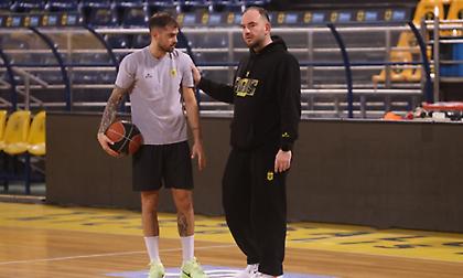 Άρης: Χωρίς προβλήματα με ΠΑΟΚ - Αποφασίζει ανήμερα του αγώνα για εξάδα ξένων