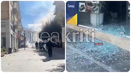 Ηράκλειο: Ένταση στη διαδήλωση για τα Τέμπη-Επεισόδια και ρίψη χημικών