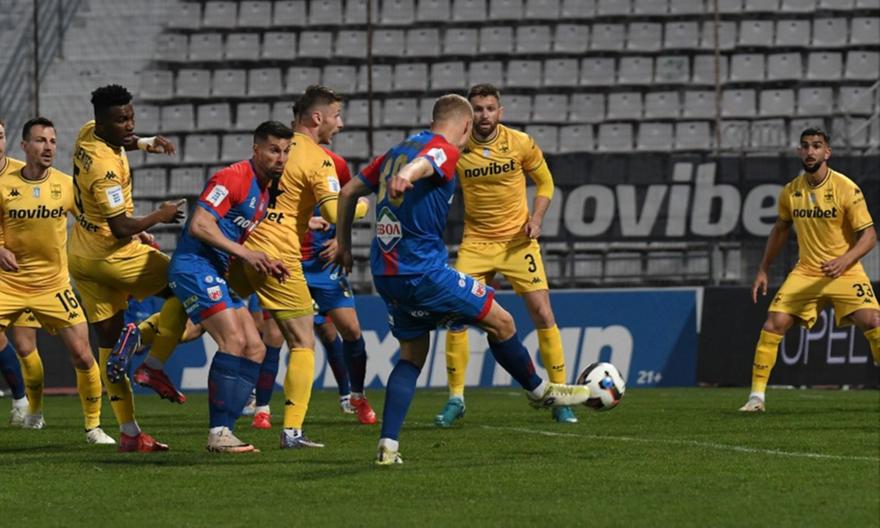 Κοιμήθηκε η άμυνα του Άρη, ισοφάρισε με ευκολία ο Χέρμανσον