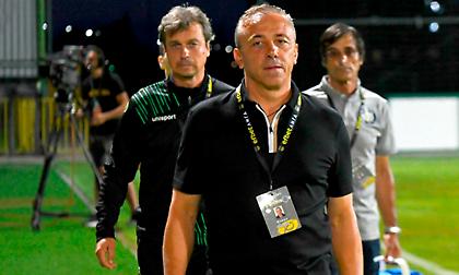 Χαμός στη Βουλγαρία: Δεν έγινε δεκτή η παραίτηση του προπονητή της εθνικής μετά από σκάνδαλο στην κλήρωση του Κυπέλλου!