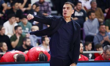 Μπαρτζώκας: «Στη 12άδα ο Λι με Παρτίζαν, θα παίξει ο Γκος - Απέφυγε τα χειρότερα ο Γουόκαπ, επιστρέφει σε 2-3 εβδομάδες»