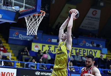 Φοβερός αλλά άτυχος ο Αβδάλας: Γύρισε το ματς με τον Ολυμπιακό αλλά και το πόδι του