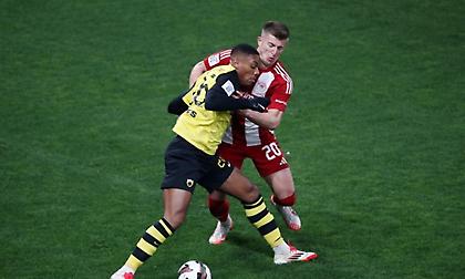 Κοστίνια: «Πιο κοντά πλέον στο πρωτάθλημα, αλλά έχουμε πολλά ματς ακόμη»