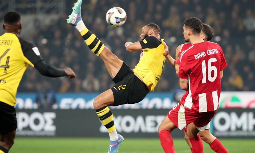 Καλή στιγμή για την ΑΕΚ με το ψαλιδάκι του Μουκουντί