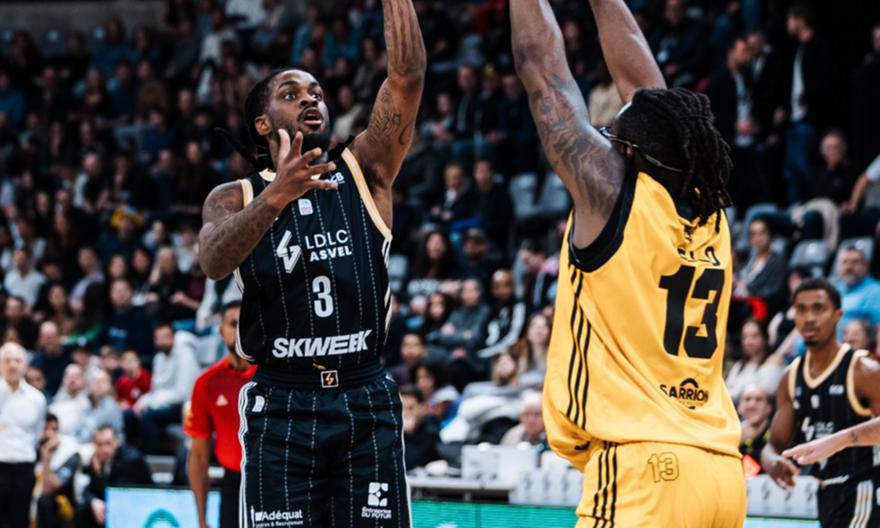 Πλήρωσε τα... σπασμένα του Παναθηναϊκού η Λα Ροσέλ από τη Βιλερμπάν!