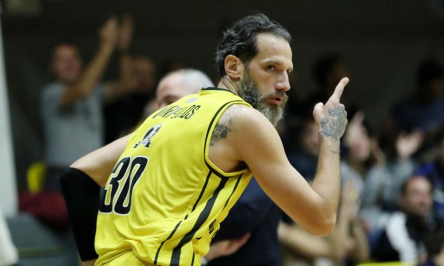 Γιαννόπουλος: Μπήκε στο Top 10 των τριπόντων στην ιστορία του πρωταθλήματος